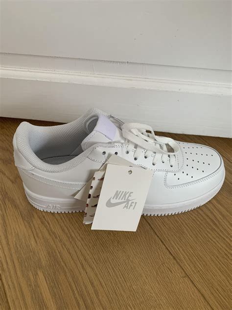 Are these types of af1s with tags real or fake : r/Nike .